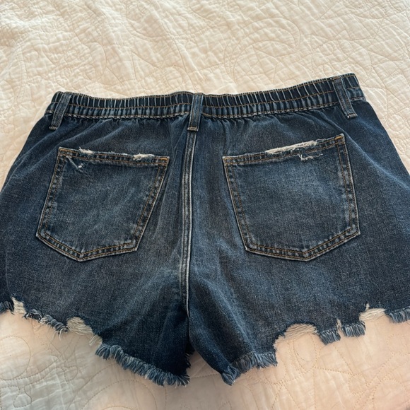 Jean shorts - Picture 2 of 4